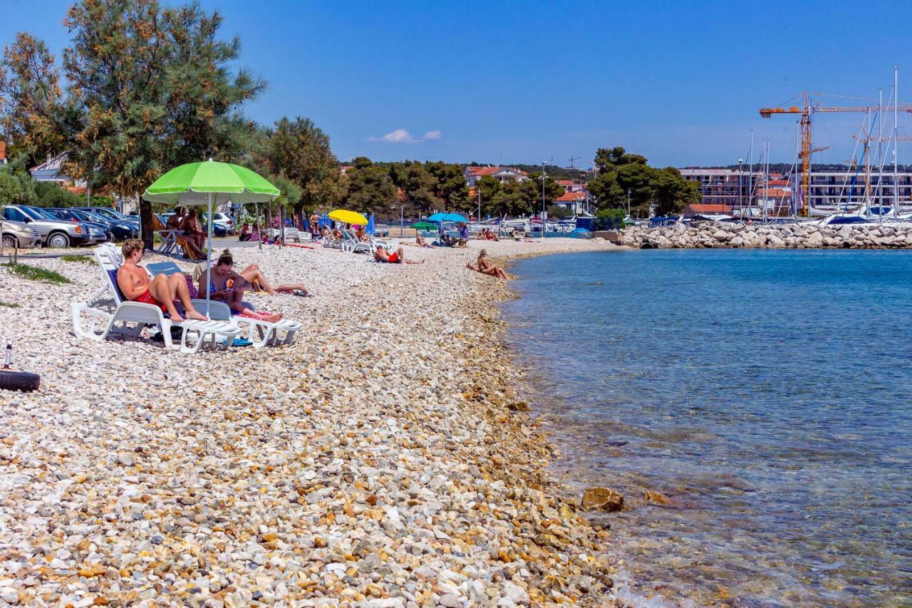 Lanterna Puntamika apt. near beach Zadar Exterior foto